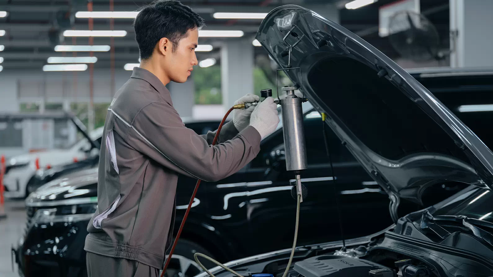 VỆ SINH KIM PHUN, BUỒNG ĐỐT ĐỘNG CƠ XĂNG